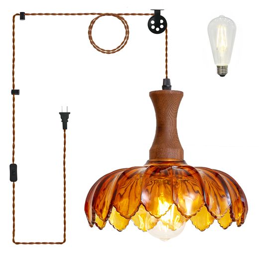 Plug-in Amber Scalloped Pendant