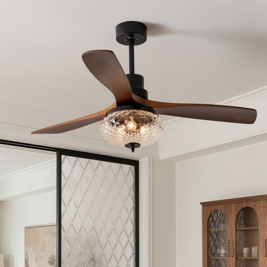 Three-Blade Fan with Crystal Light